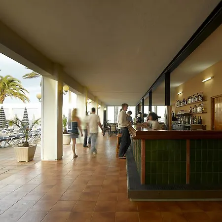 Grand Palladium White Island & Otel Playa d'en Bossa