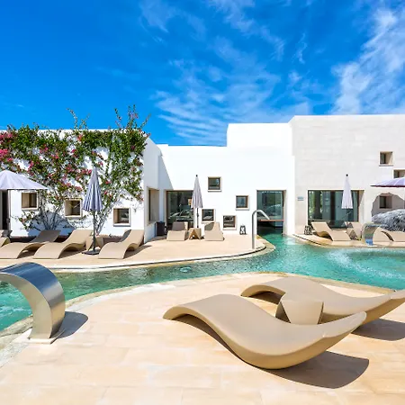 מלון Grand Palladium White Island & 5*